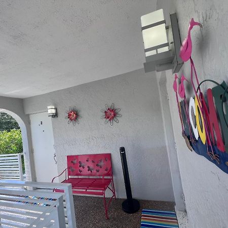 Stylish 2 Bedrooms Apartment By Miami International Airport Exteriör bild