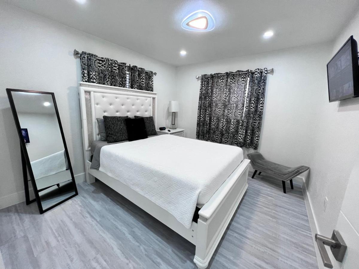 Stylish 2 Bedrooms Apartment By Miami International Airport Exteriör bild