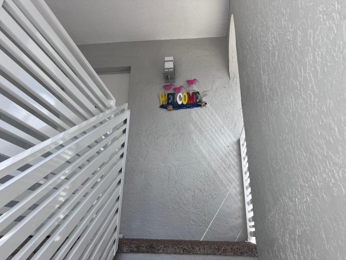 Stylish 2 Bedrooms Apartment By Miami International Airport Exteriör bild