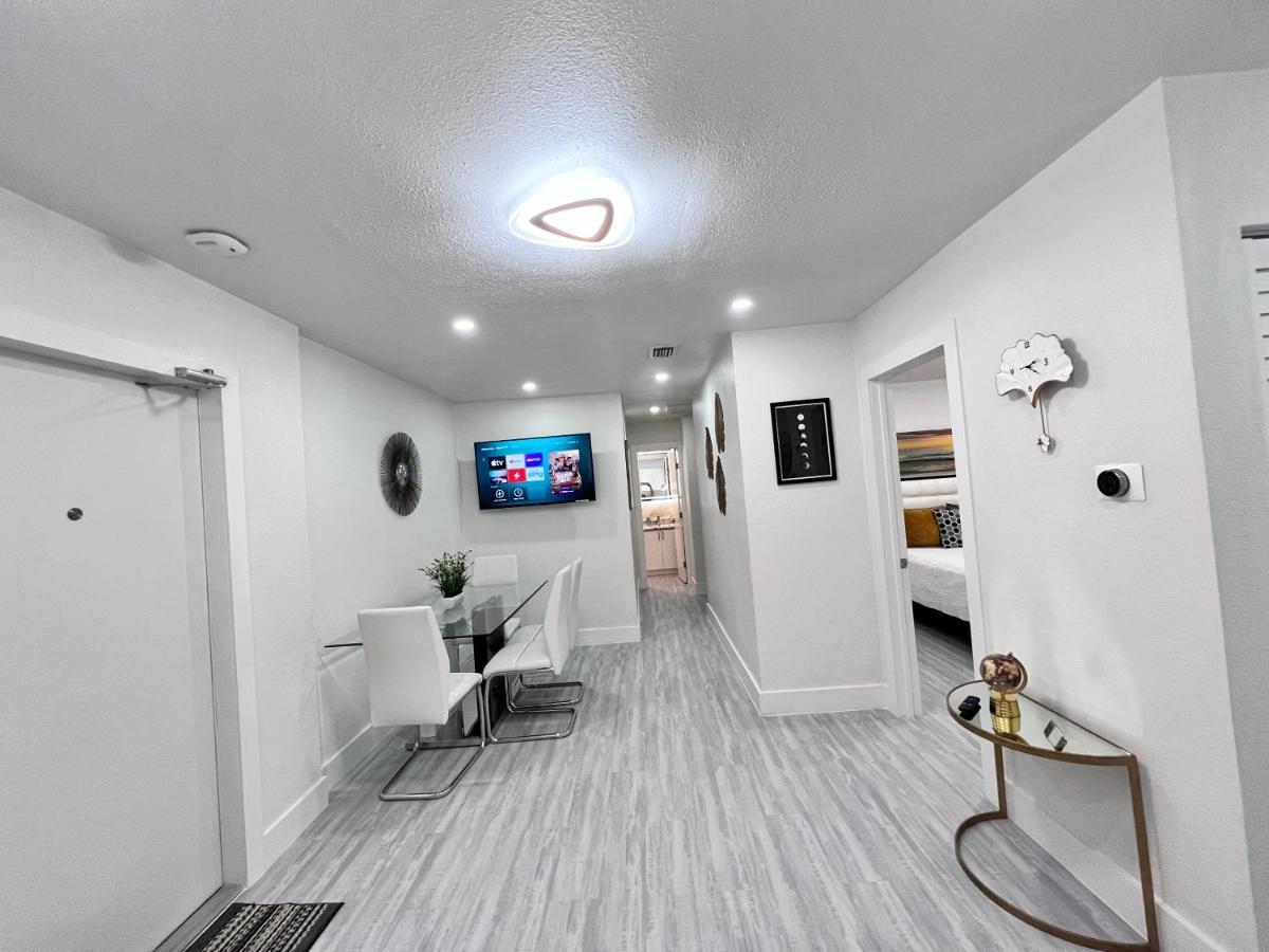 Stylish 2 Bedrooms Apartment By Miami International Airport Exteriör bild